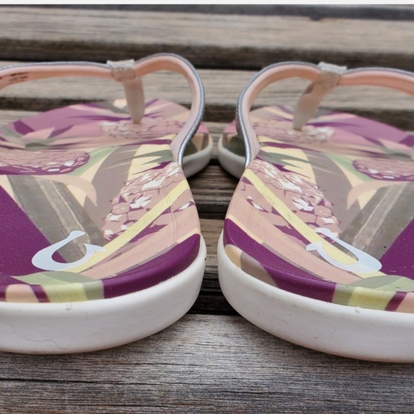 Olukai Ho'opio Hau Flip Flops Size 11 Women Silver Pineapple Sandals - Picture 12 of 14